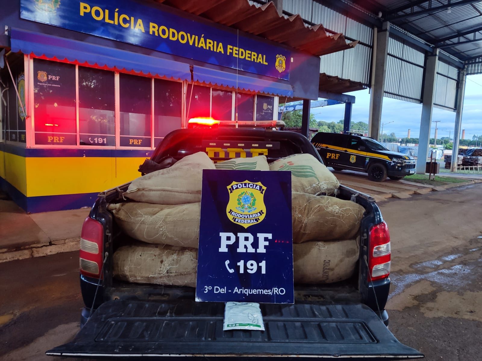 PRF apreende mais de 300 Kg de agrotóxicos em Ariquemes