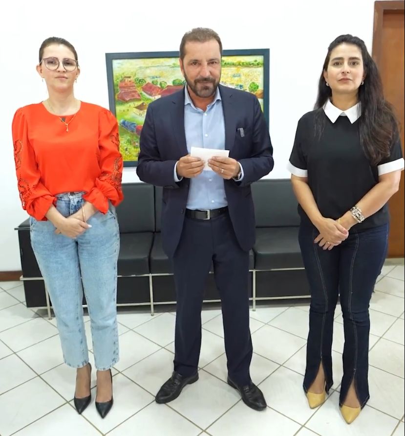Prefeito anuncia chamamento de 207 aprovados no concurso da Semed