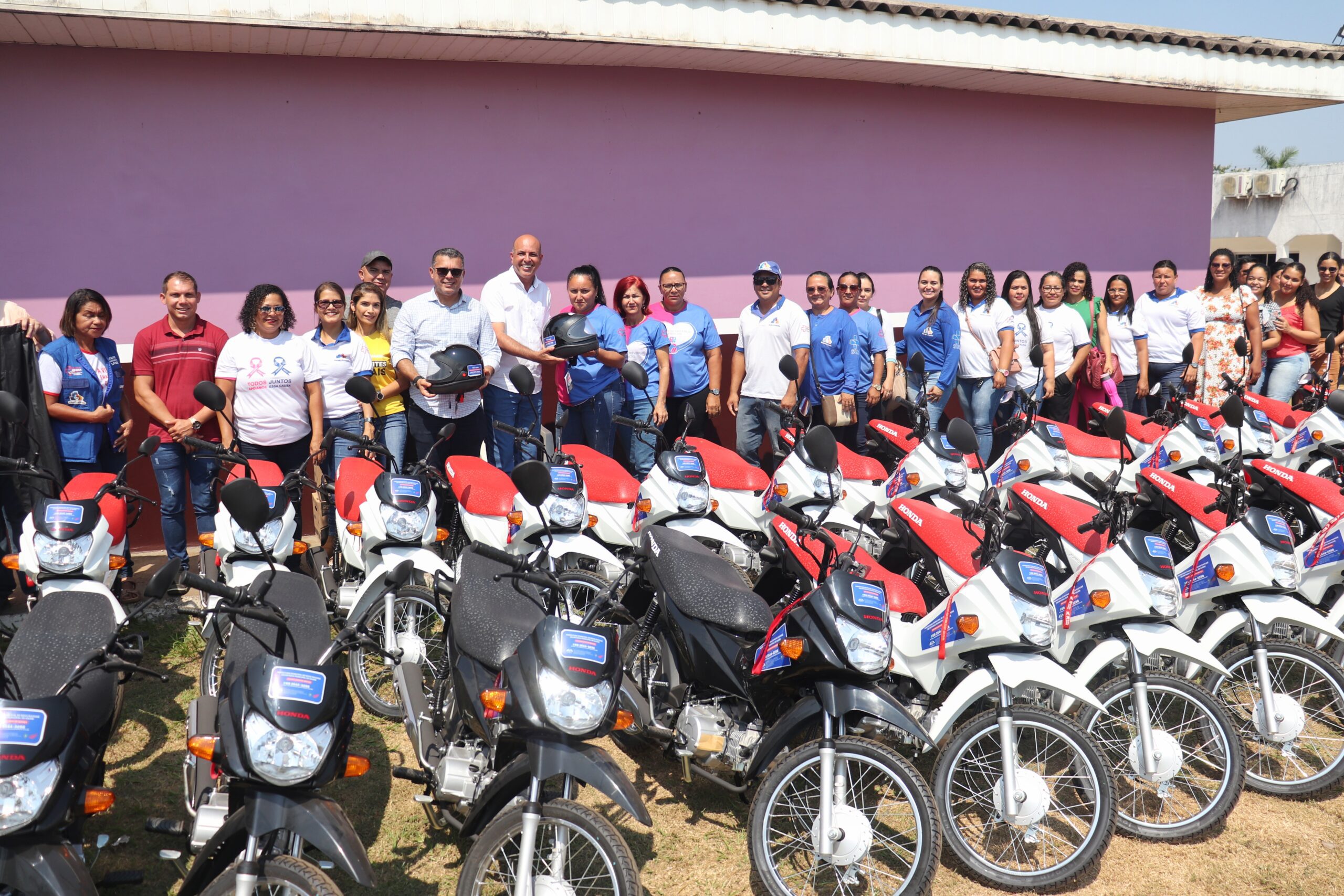 Nova Mamoré: Ismael Crispin proporciona mobilidade aos agentes de saúde e endemias com entrega de motocicletas