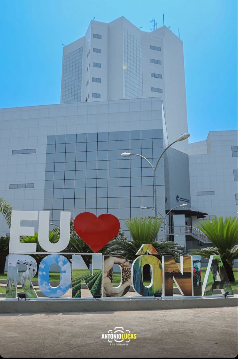 “Eu Amo Rondônia” - Letreiro é instalado em frente a Assembleia Legislativa de Rondônia