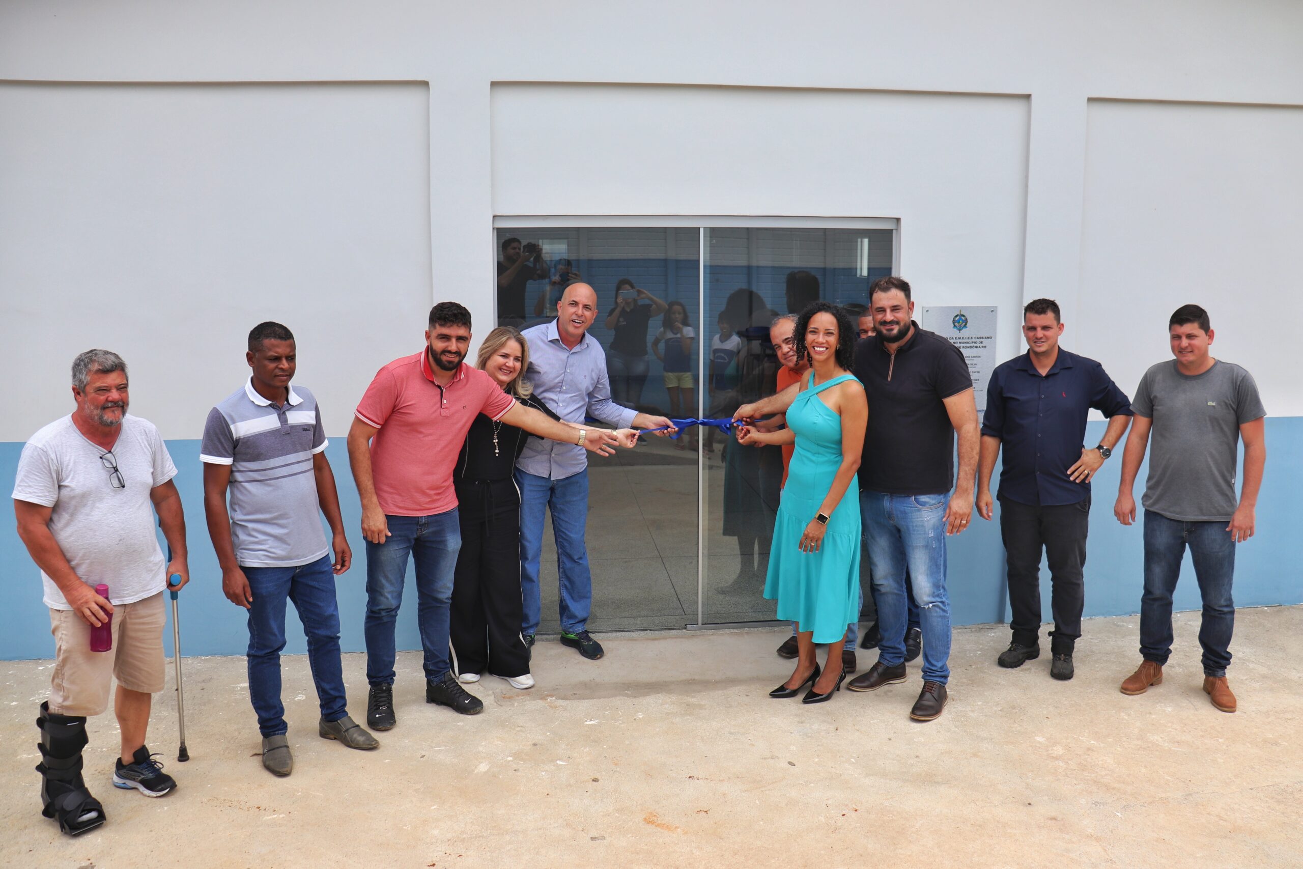 Ismael Crispin fortalece saúde pública e educação com entrega de poço artesiano e refeitório em escola de Campo Novo de Rondônia