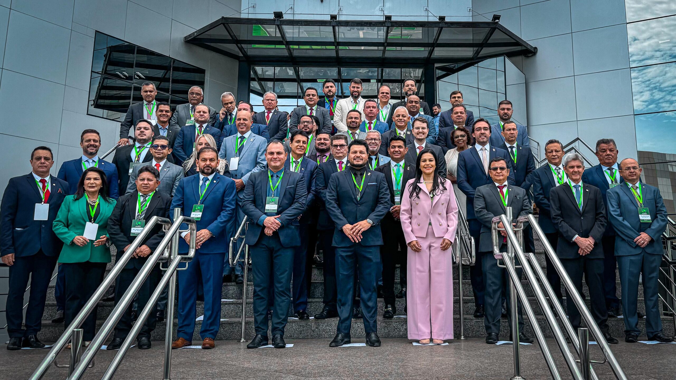 Deputado Nim Barroso prestigia posse da nova diretoria do Parlamento Amazônico