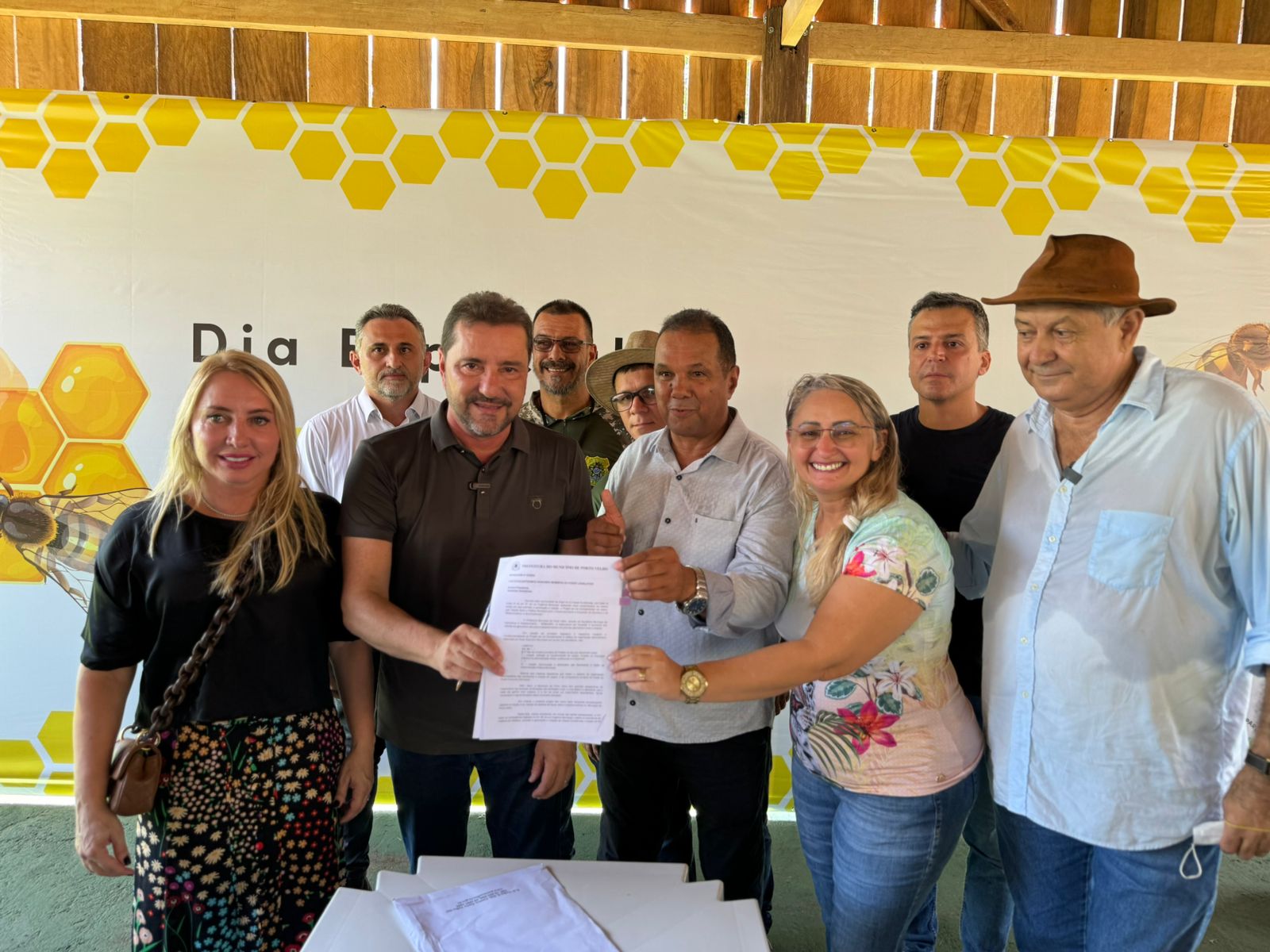 Vereadora Márcia Socorristas participa de solenidade e destaca importância da apicultura em Porto Velho