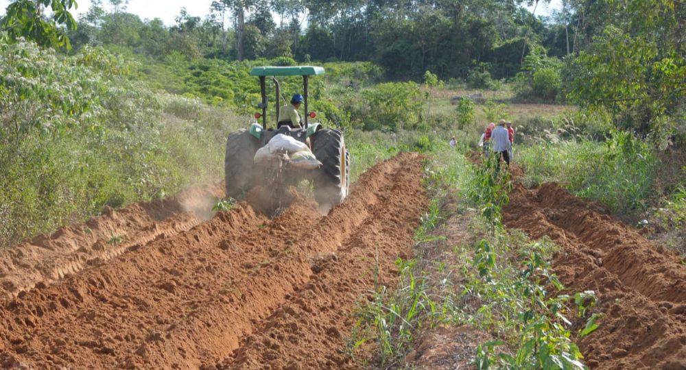 Alan Queiroz destina R$ 60 mil para aquisição de maquinários agrícolas em Machadinho do Oeste