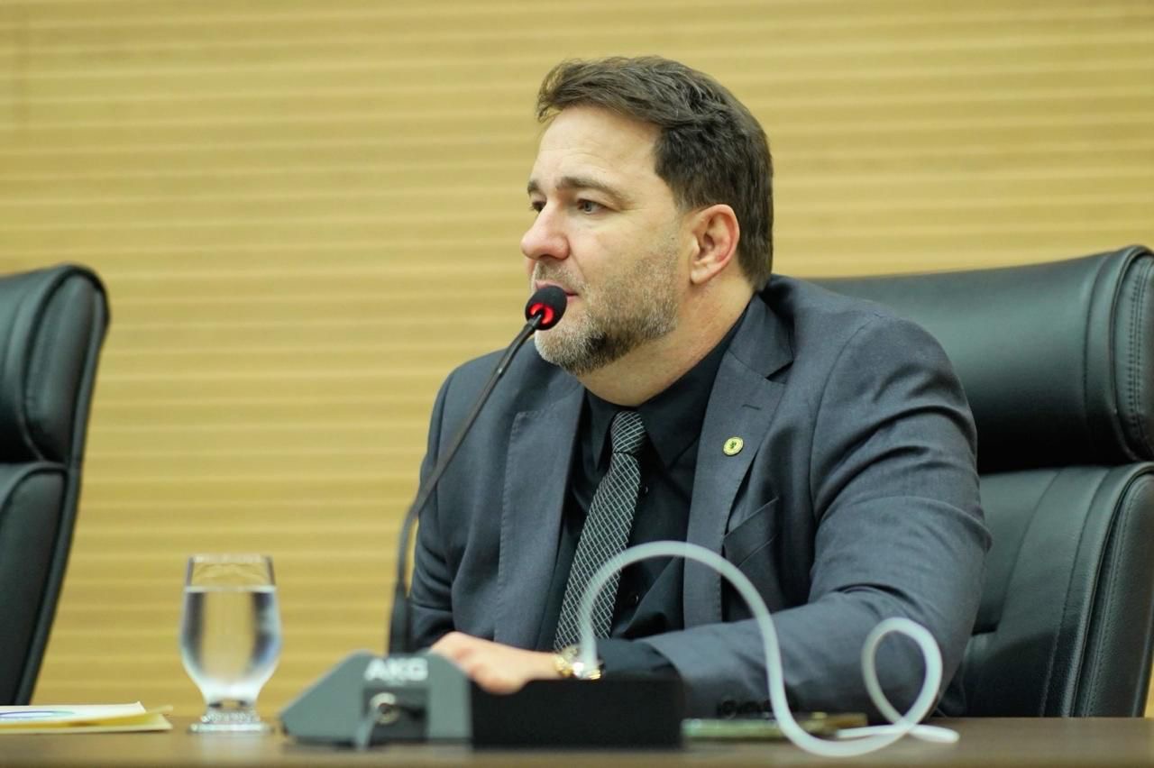Alex Redano propõe ampliação do atendimento para 24h na Delegacia da Mulher em Rondônia