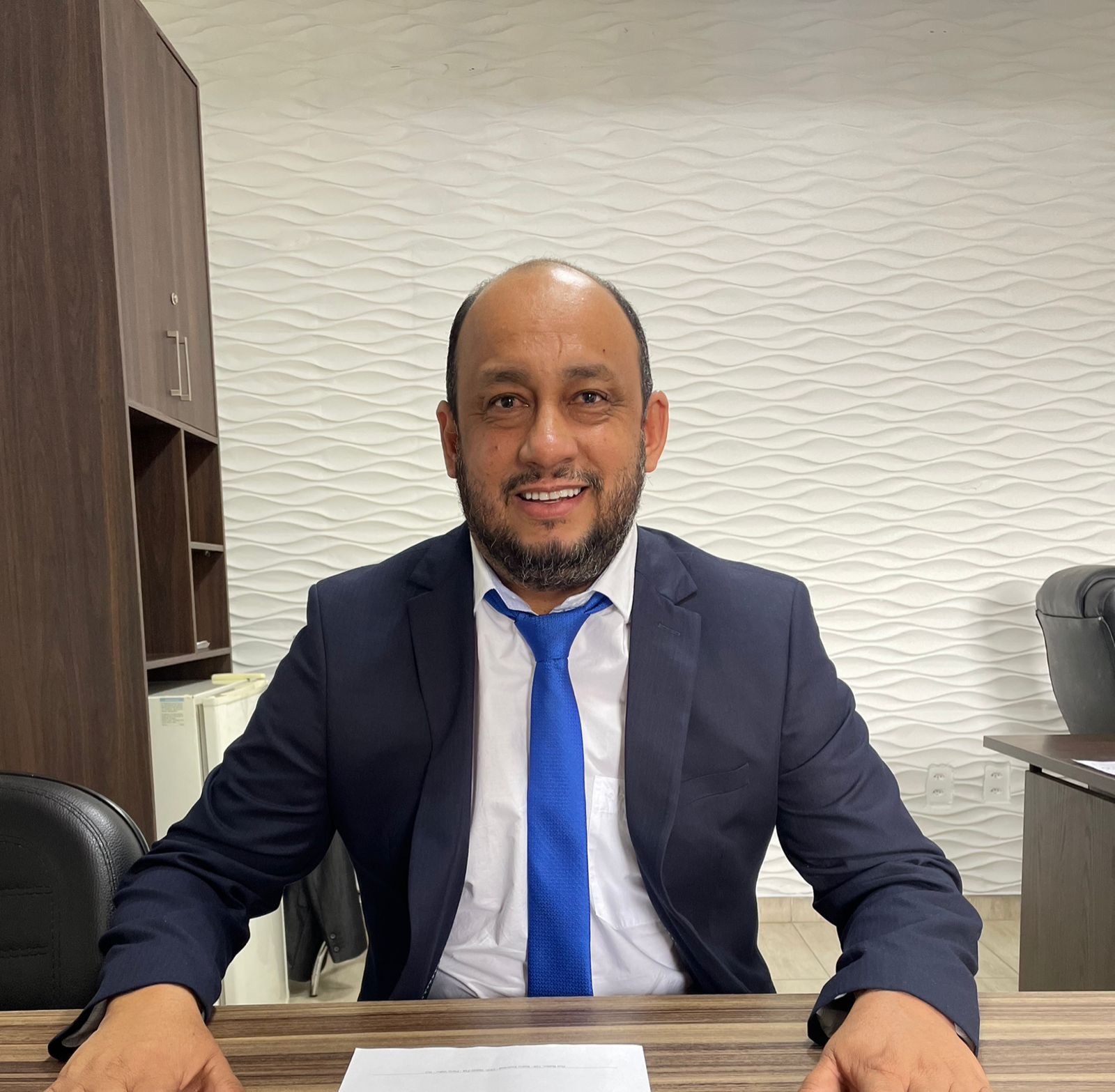 Vereador Wanoel Martins concede Moção de Aplausos a Jairzinho Oliveira da Silva pelo trabalho prestado à comunidade