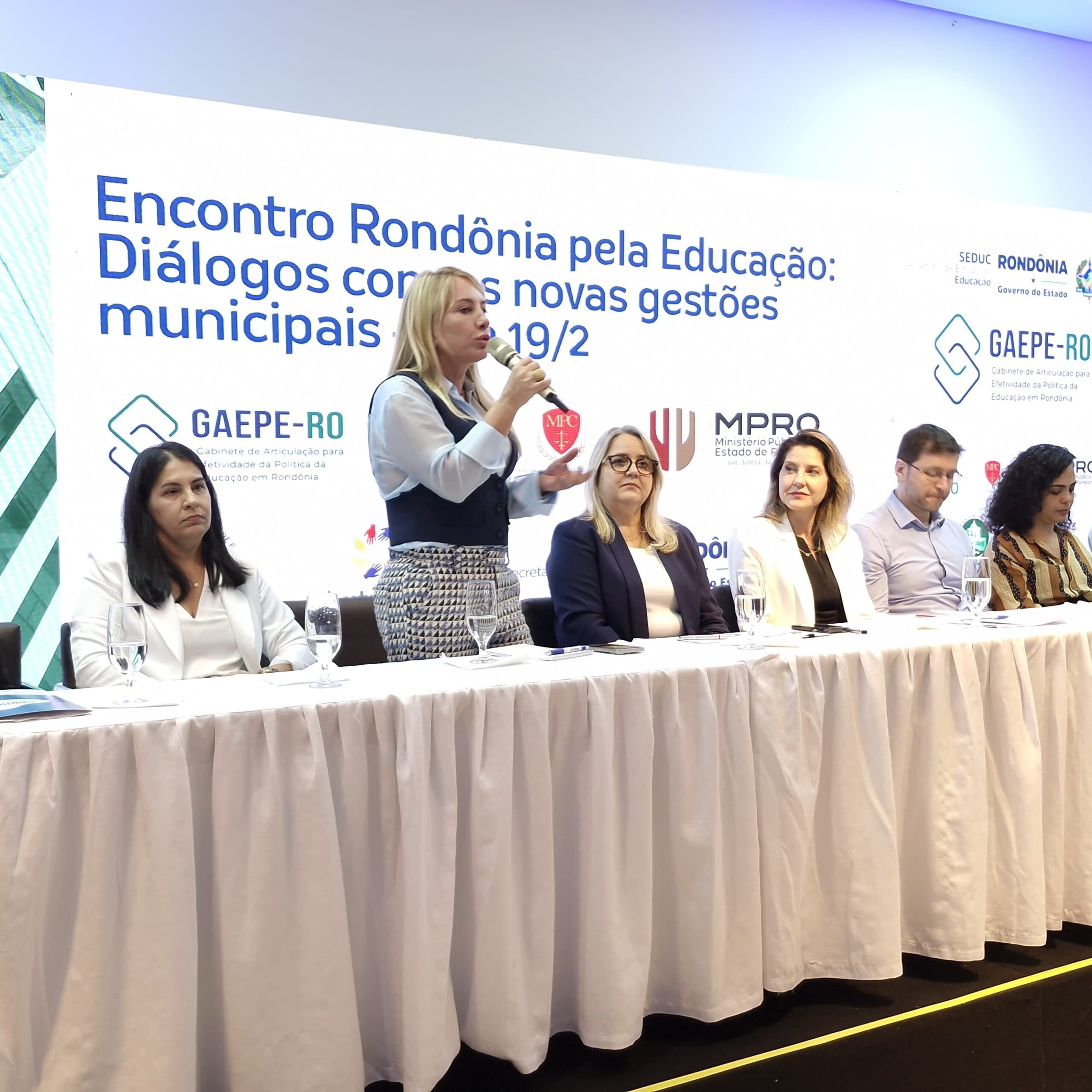 Ieda Chaves reforça a importância da colaboração na educação para o desenvolvimento de Rondônia