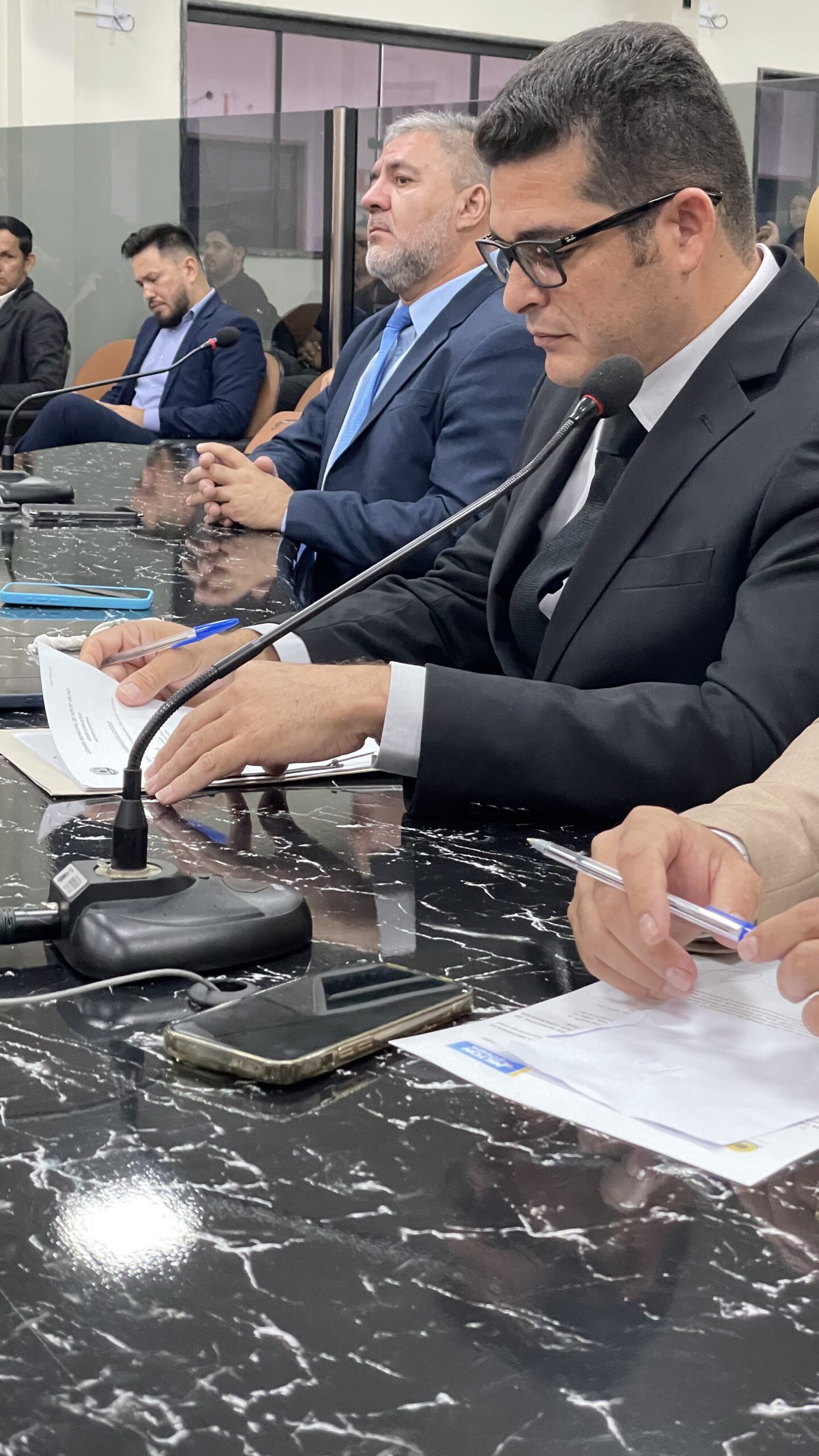 Vereador Adalto de Bandeirantes Participa da Primeira Sessão Ordinária da 56ª Sessão Legislativa na Câmara Municipal de Porto Velho