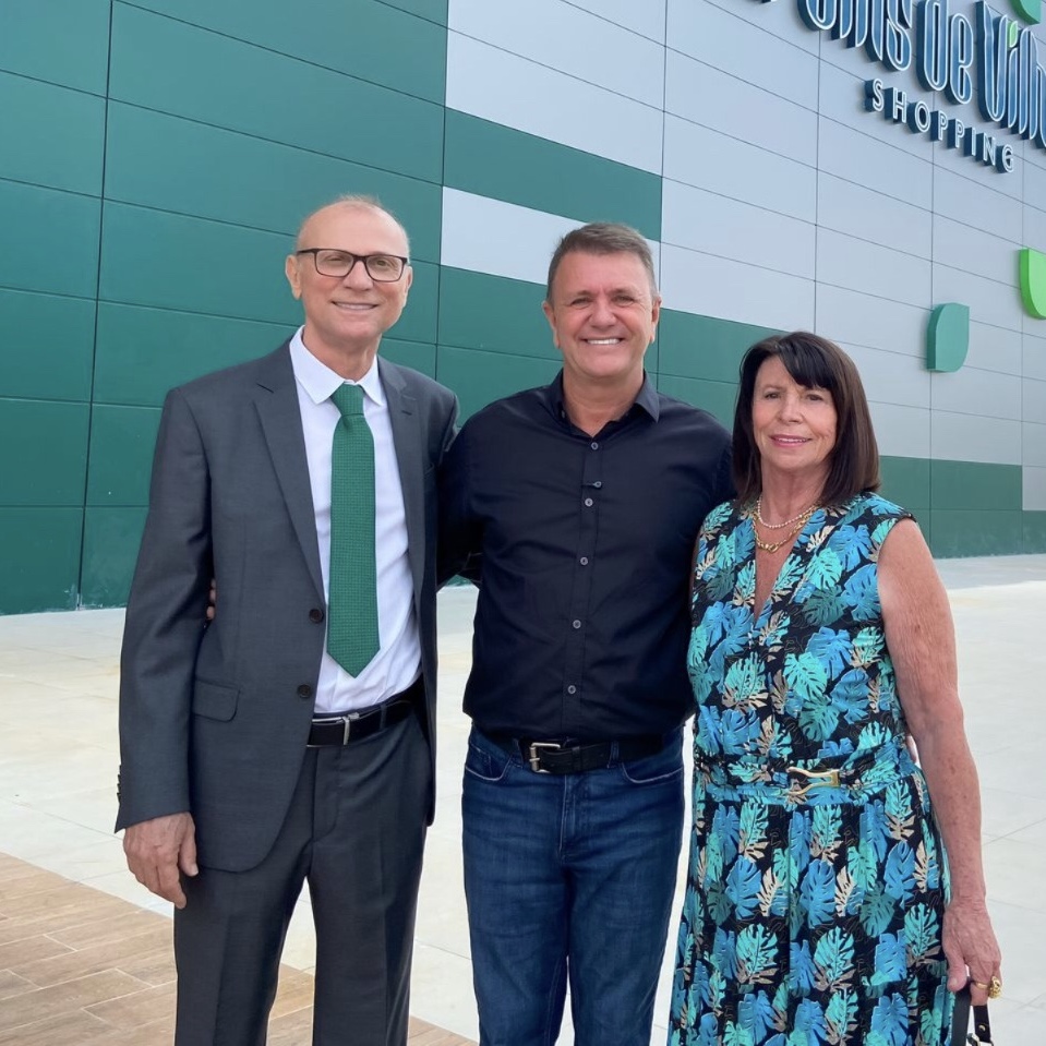 Luizinho Goebel parabeniza iniciativa dos empresários João Carlos de Freitas e Mirian Freitas pelo belíssimo empreendimento Jardins de Vilhena Shopping