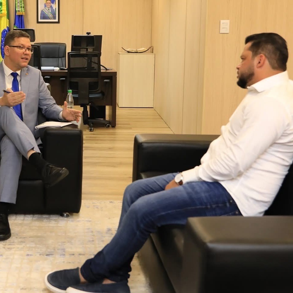 Deputado Edvaldo Neves se reúne com governador Coronel Marcos Rocha para tratar estratégias para ampliar os investimentos em segurança e fortalecimento da Polícia Penal