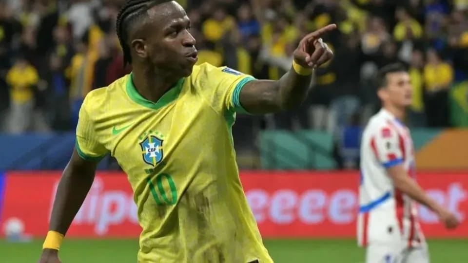 Brasil vence o Paraguai e garante vaga na Copa do Mundo