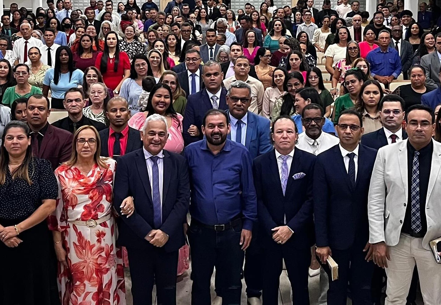 Laerte Gomes participa de encontro de pastores e lideranças em Ji-Paraná