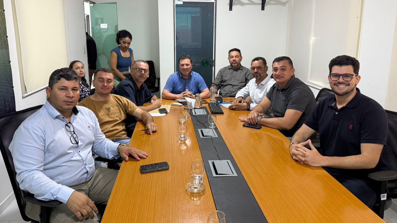 Deputado Laerte Gomes articula regularização fundiária do bairro BNH, antiga Cohab, em Ji-Paraná