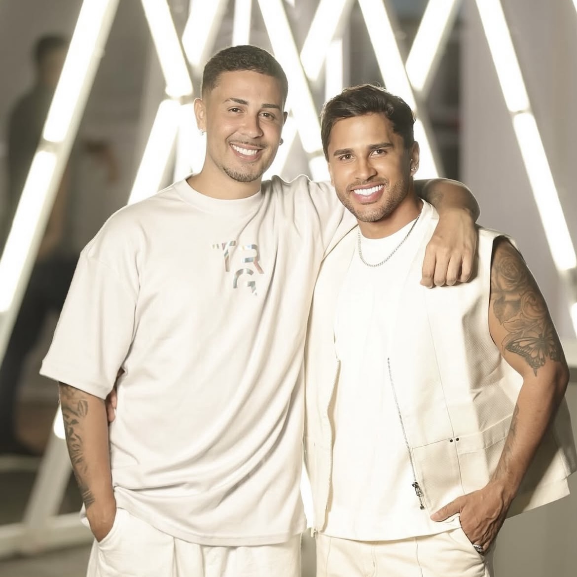 Carlinhos Maia e Lucas Guimarães anunciam fim do casamento após 15 anos juntos