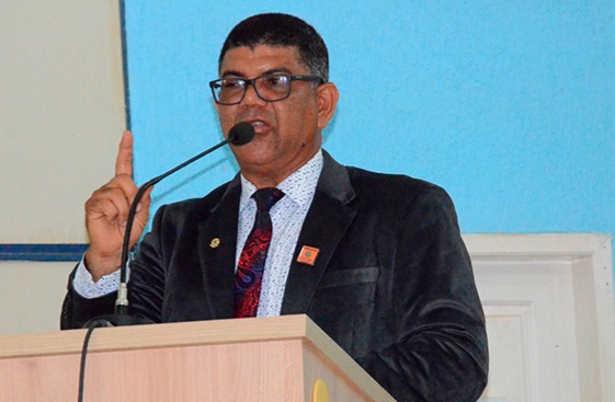 Ex-prefeito de Candeias do Jamari se entrega após conflito armado com a PM em ocorrência de violência doméstica
