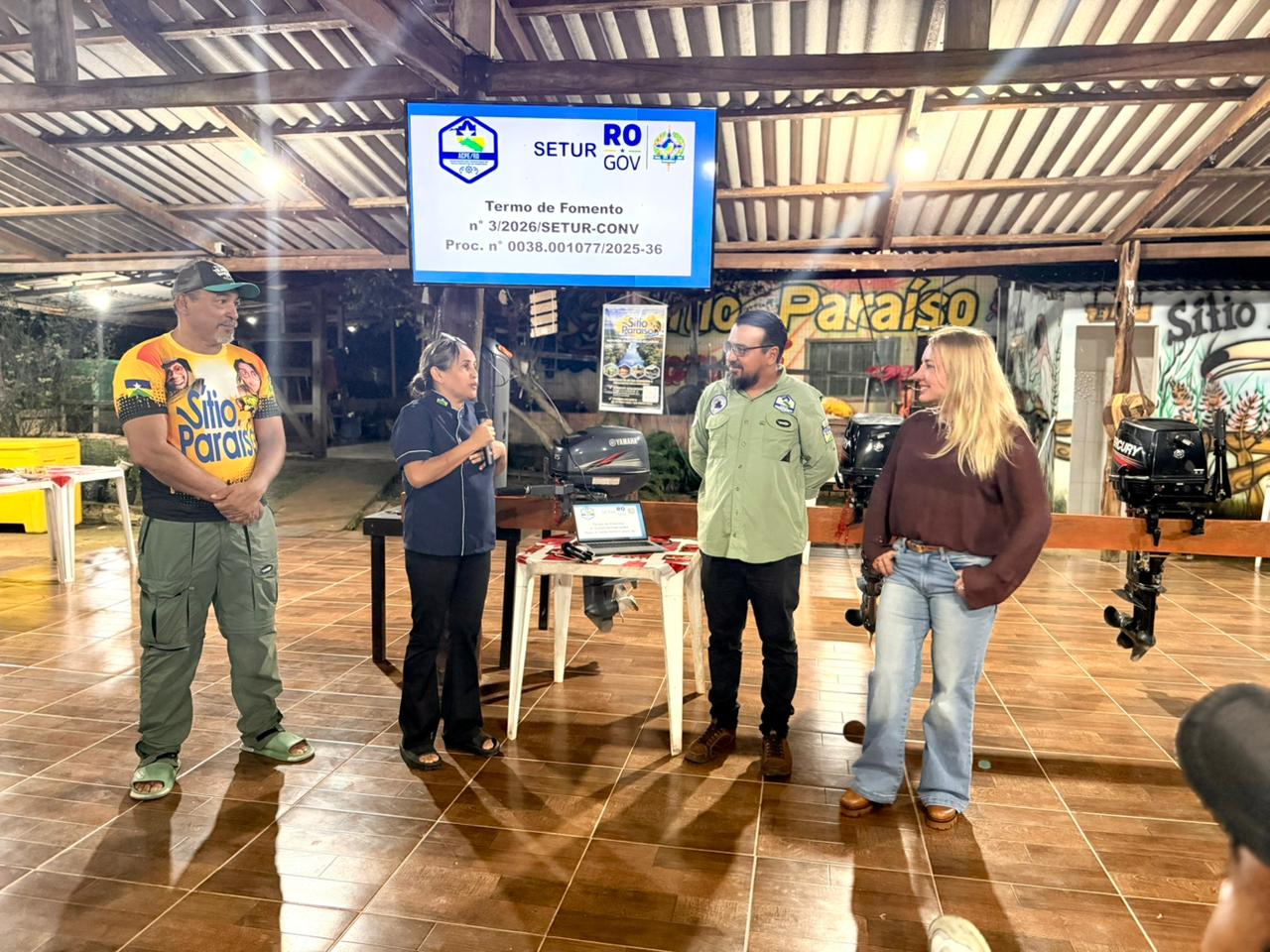Ieda Chaves destina R$ 100 mil e acompanha Qualifica Rondônia em Vila Calderita