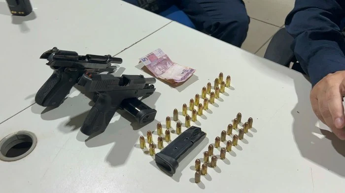 PM apreende pistolas que seriam usadas em ataque na capital