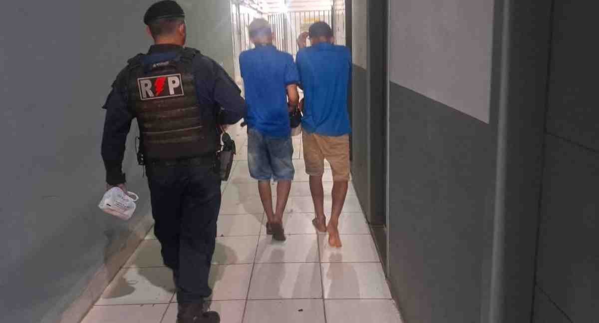 Dupla é presa com cocaína e crack no decorrer de ação do 1º BPM em Porto Velho