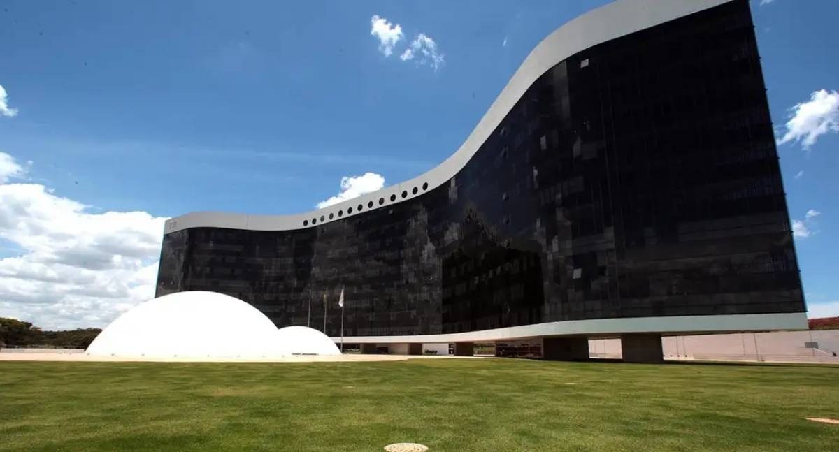 TSE conclui preparativos e avança com urnas eletrônicas para o primeiro turno das eleições