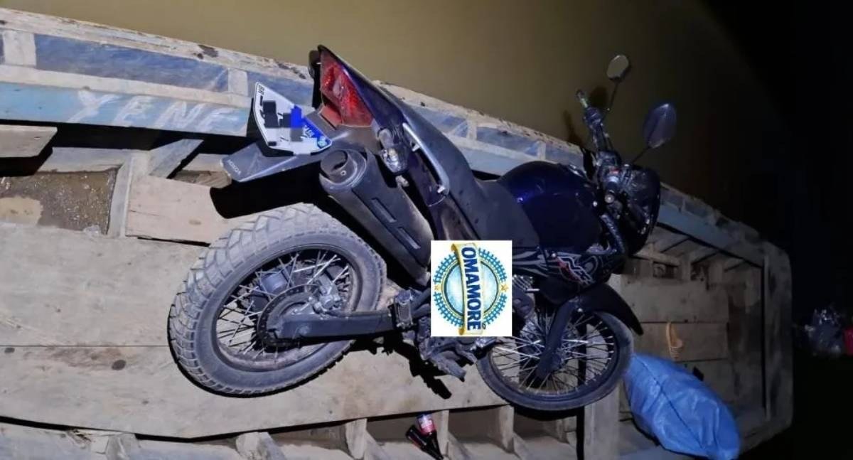 Polícia Militar prende trio boliviano depois de tentativa de envio ilegal de motocicleta para país vizinho