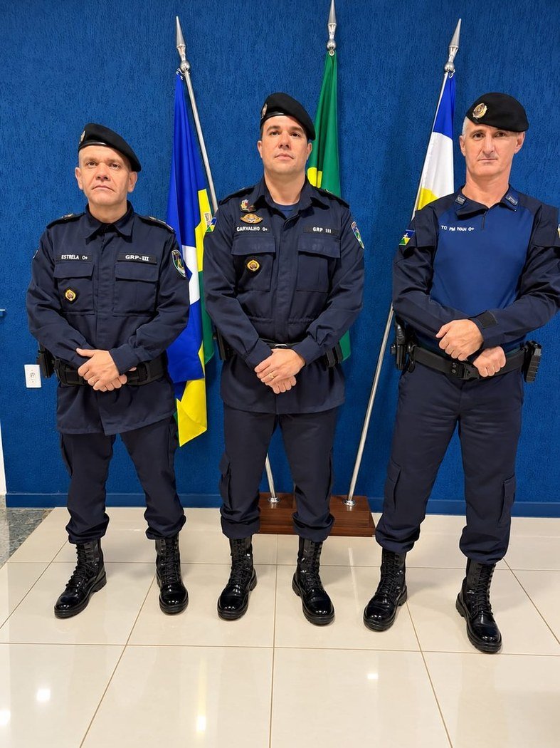 CORONEL DIEGO BATISTA CARVALHO DEIXA COMANDO REGIONAL DE POLICIAMENTO III E CORONEL CARLOS CARVALHO ESTRELA ASSUME COMANDO NO CONE-SUL DE RONDÔNIA