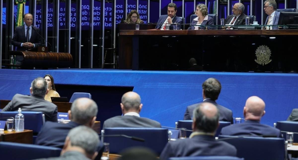 PEC que extingue escala 6×1 entra na reta final de votação no Senado Federal