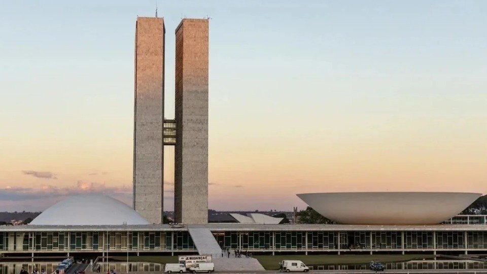 Concurso da Câmara dos Deputados abre inscrições nesta quinta-feira