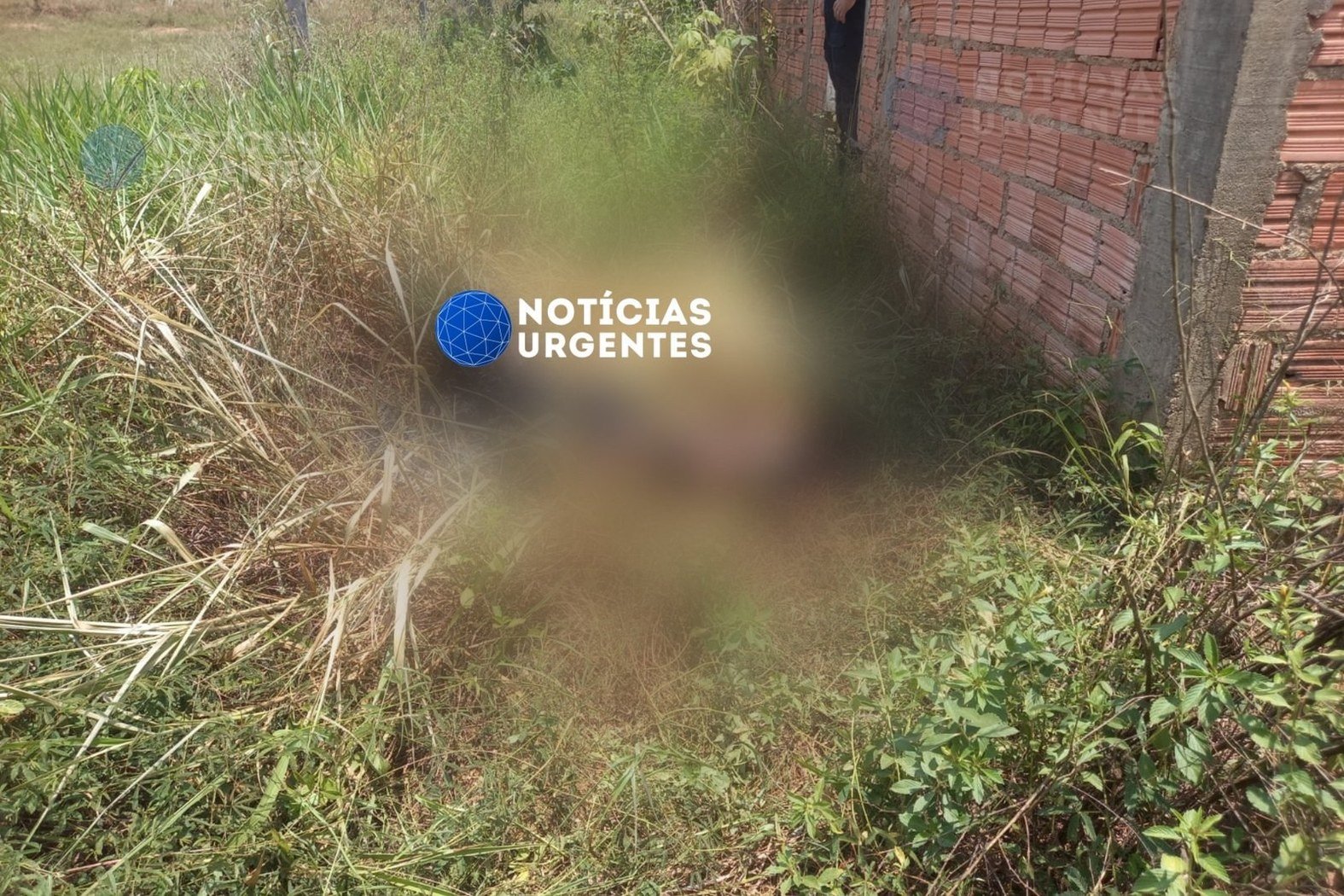 Corpo carbonizado e com mãos amarradas é encontrado na capital